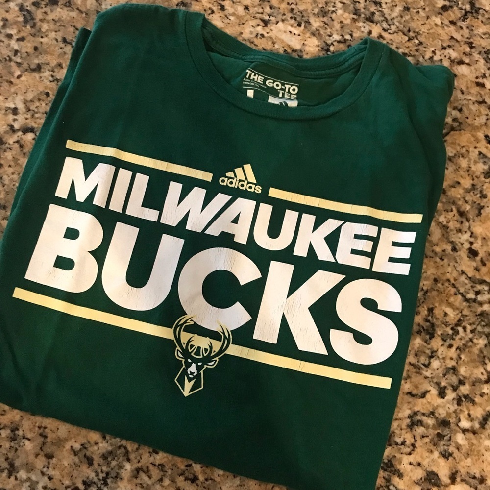 🏀adidas Milwaukee Bucks Tee